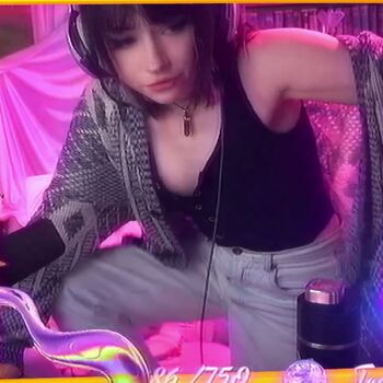 Yogscast bouphe leaked private photo uncensored HD quality