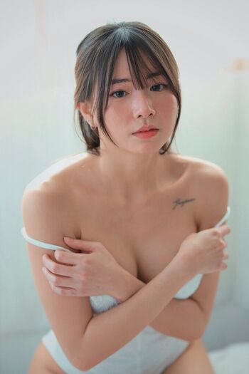 Yunjing saehun leaked private photo uncensored HD quality