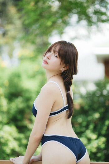 Yunjing saehun leaked private photo uncensored HD quality