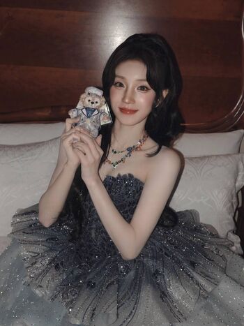 Yuqi leaked private photo uncensored HD quality