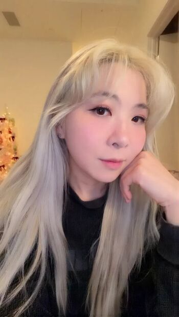 Yvonnie  page leaked private photo uncensored HD quality