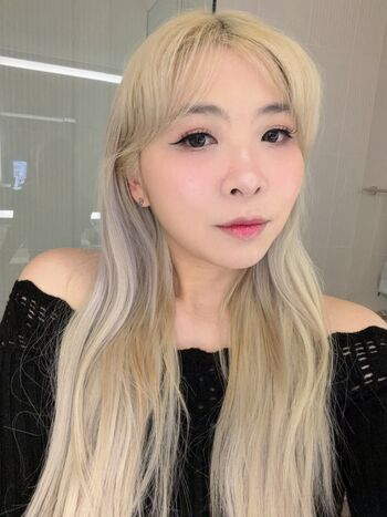 Yvonnie leaked private photo uncensored HD quality