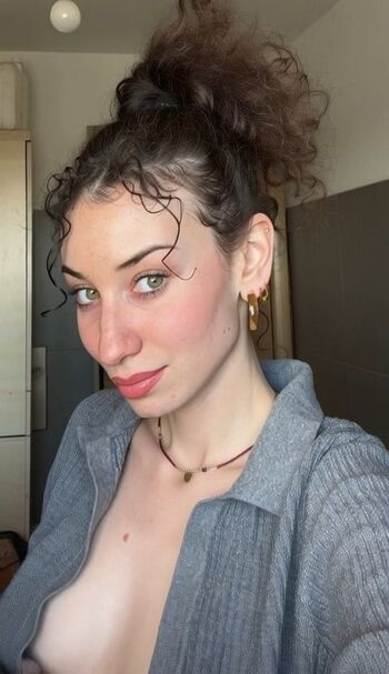 Zahtevi page leaked private photo uncensored HD quality