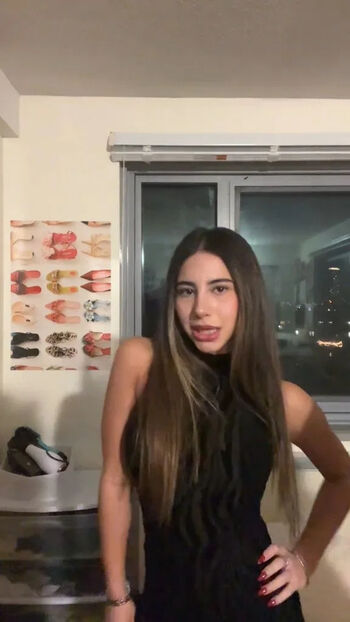 Zoe ducorsky page leaked private photo uncensored HD quality