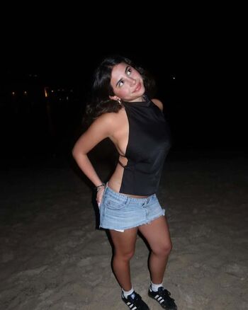 Zoe ducorsky leaked private photo uncensored HD quality