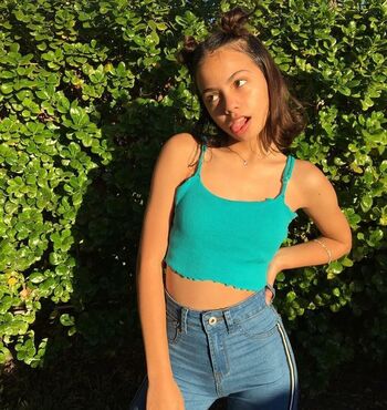 Zoe manoek leaked private photo uncensored HD quality