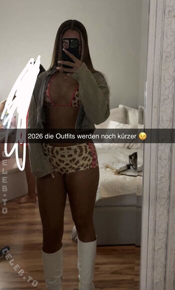 Zoesalg page leaked private photo uncensored HD quality