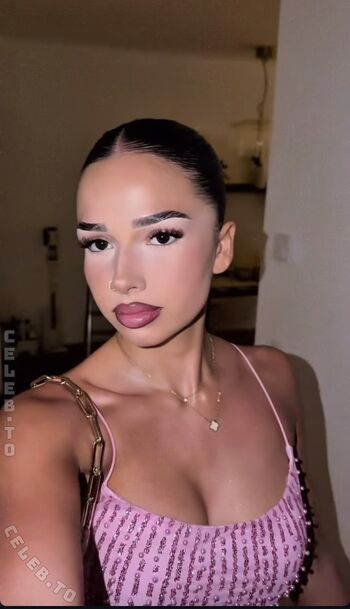 Zoesalg page leaked private photo uncensored HD quality