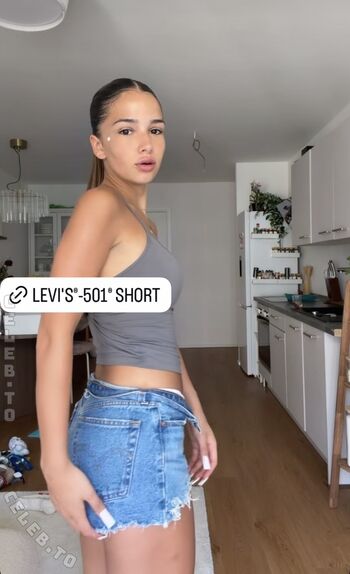 Zoesalg leaked private photo uncensored HD quality