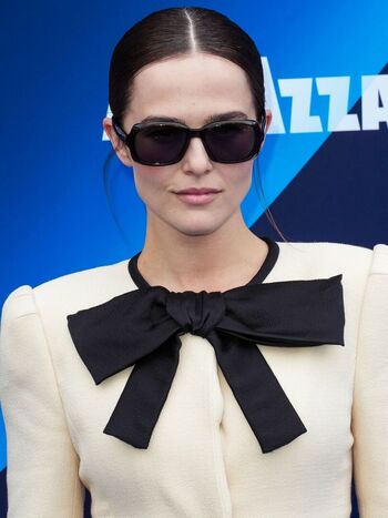 Zoey deutch page leaked private photo uncensored HD quality