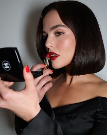 Zoey deutch page leaked private photo uncensored HD quality