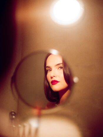 Zoey deutch page leaked private photo uncensored HD quality