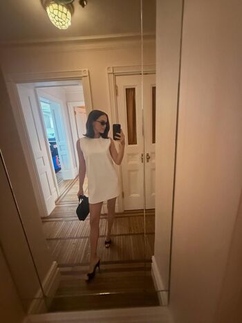 Zoey deutch page leaked private photo uncensored HD quality