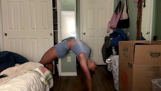 Zoeycaldwellxo leaked private photo uncensored HD quality