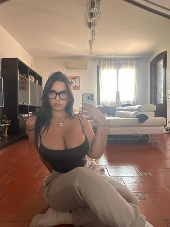 Zuleika balzano leaked private photo uncensored HD quality